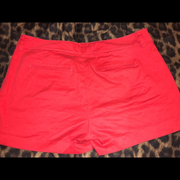 Old navy Red Short Shorts - Picture 2 of 3